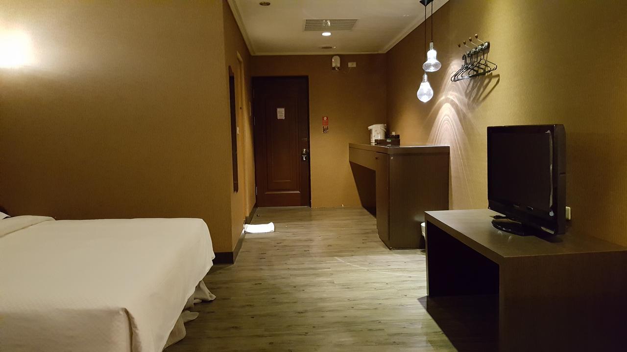 The Riverside Hotel & Motel Kaohsiung Eksteriør bilde