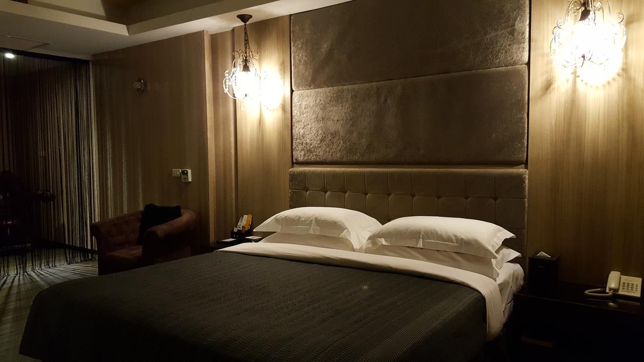 The Riverside Hotel & Motel Kaohsiung Eksteriør bilde