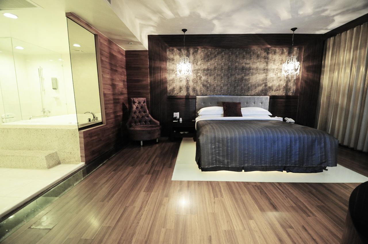 The Riverside Hotel & Motel Kaohsiung Eksteriør bilde