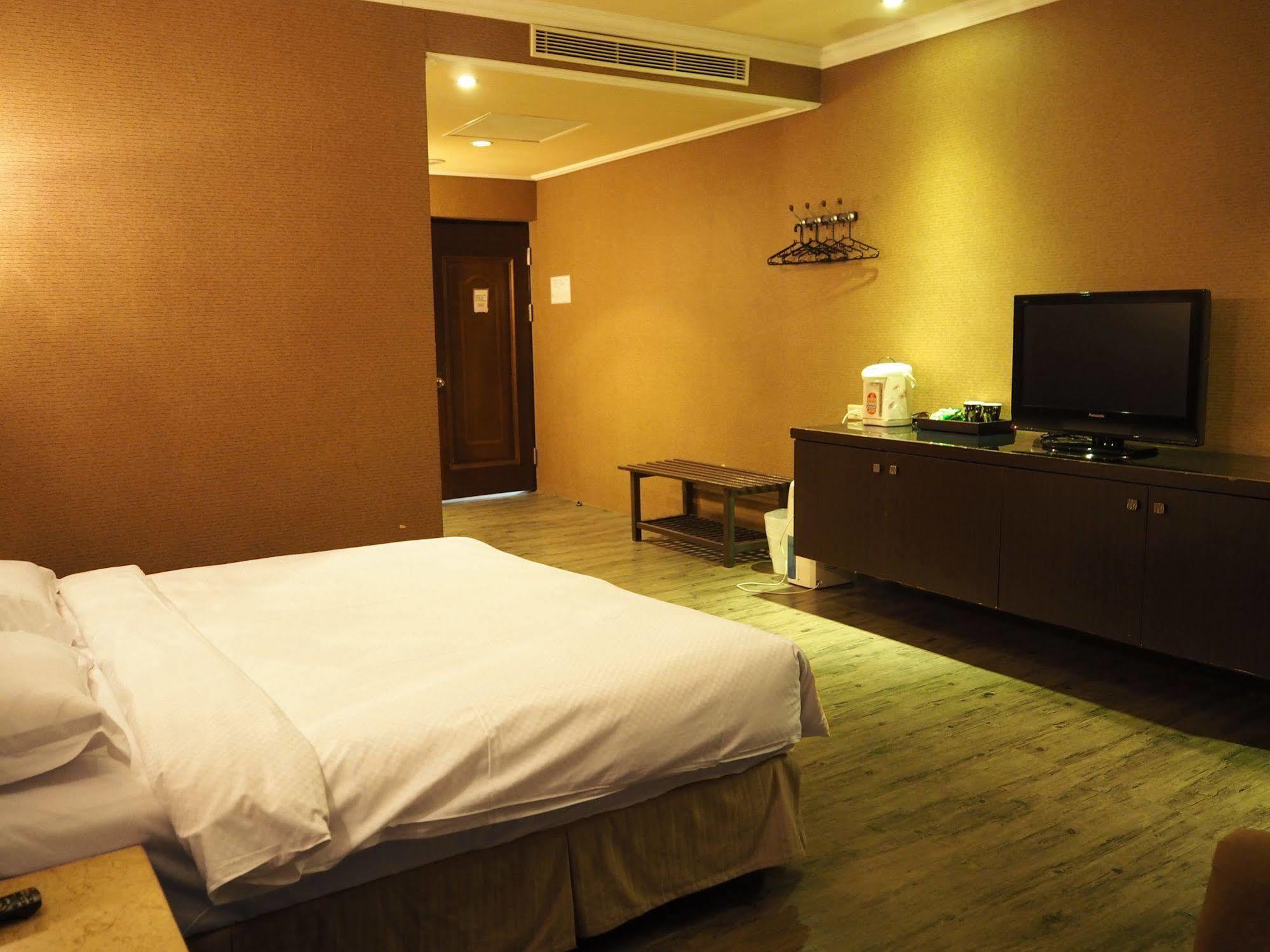 The Riverside Hotel & Motel Kaohsiung Eksteriør bilde