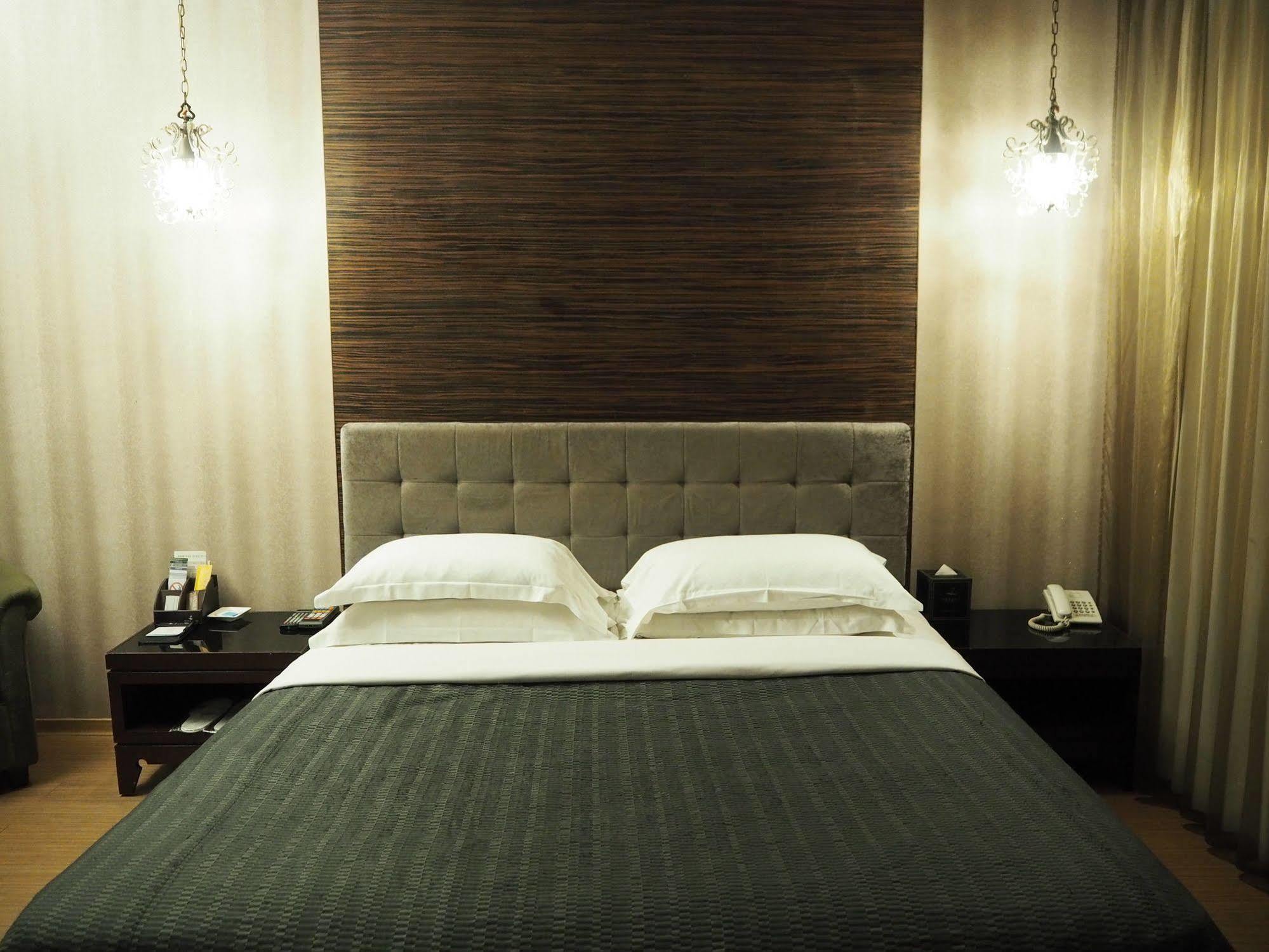 The Riverside Hotel & Motel Kaohsiung Eksteriør bilde
